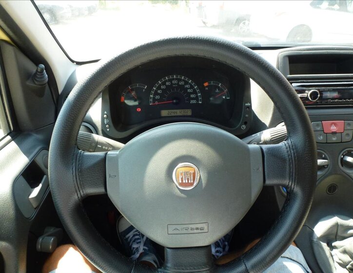 Fiat Panda Hatchback 1,2 l 40 kw