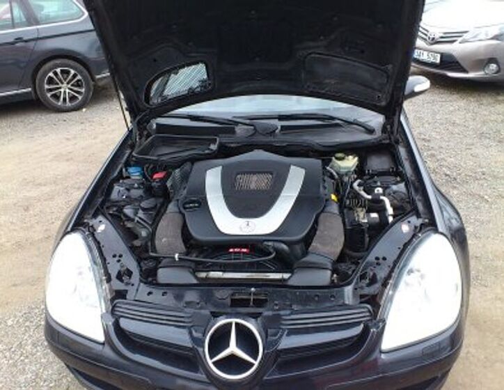 Mercedes-Benz SLK 19