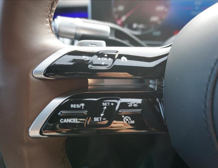 Mercedes-Benz Třídy S 33