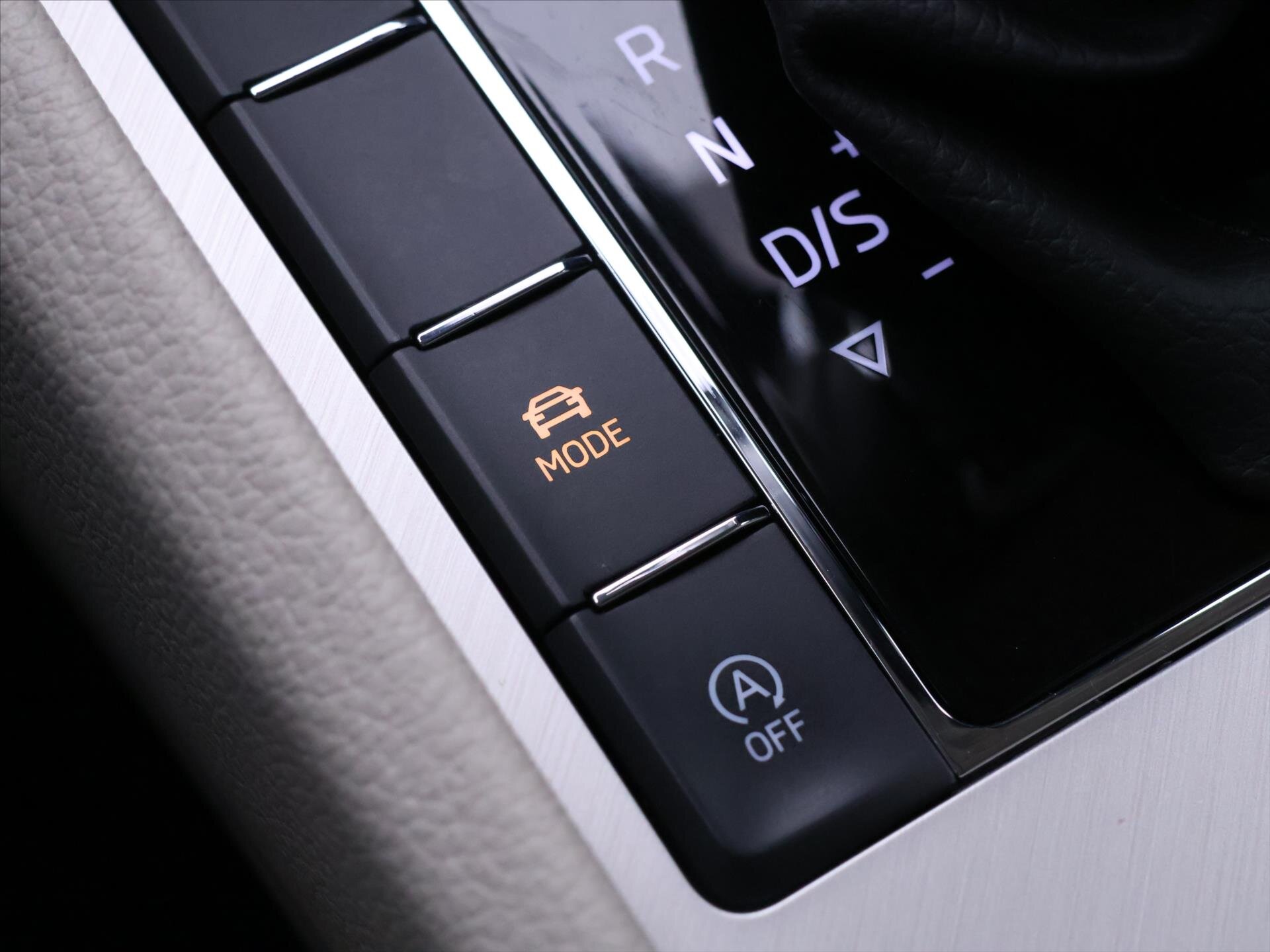 Škoda Superb Liftback 2,0 l 110 kw