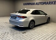 Toyota Corolla Sedan 1,6 l 97 kw