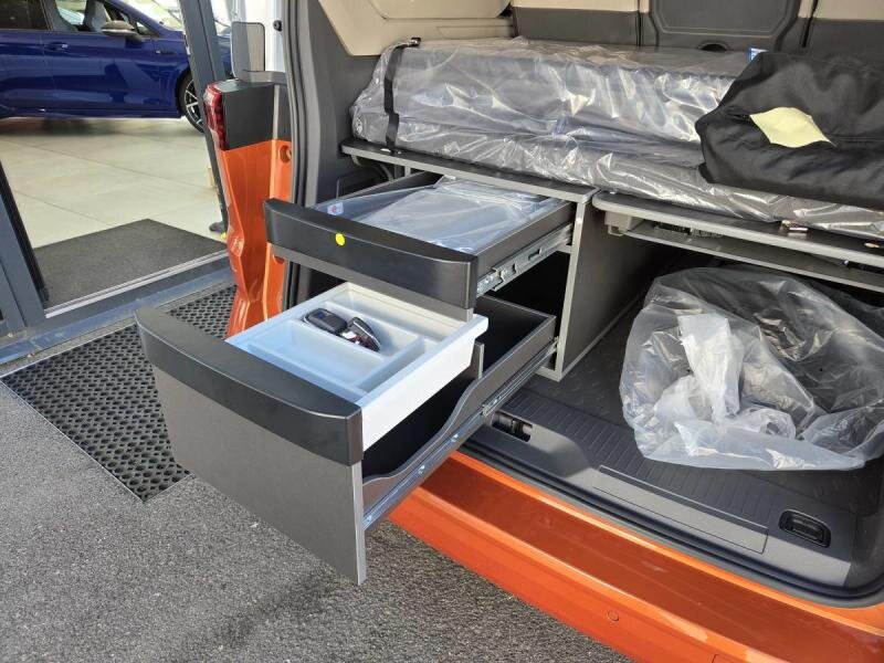 Volkswagen California VAN-Minibus 2,0 l 110 kw