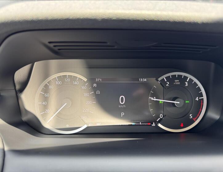 Land Rover Discovery Sport 19