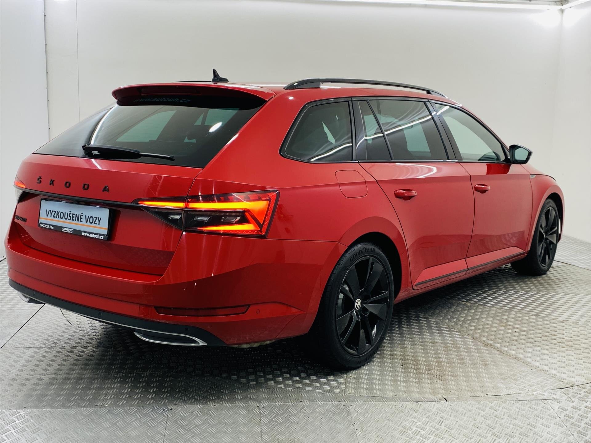 Škoda Superb Kombi 2,0 l 140 kw