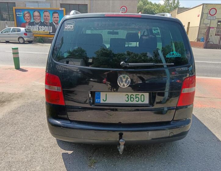 Volkswagen Touran 11