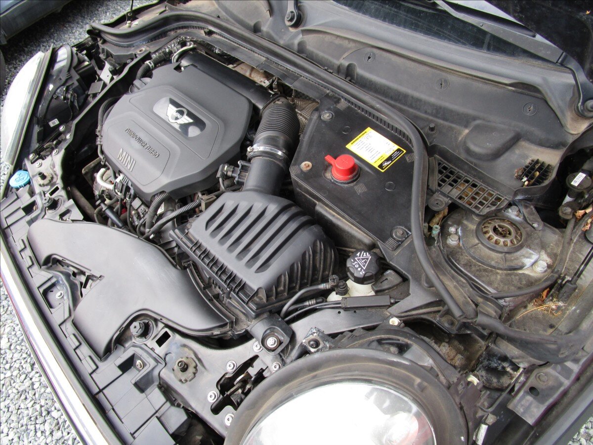 Mini Cooper Hatchback 1,5 l 85 kw