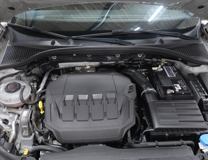 Škoda Octavia Kombi 2,0 l 180 kw