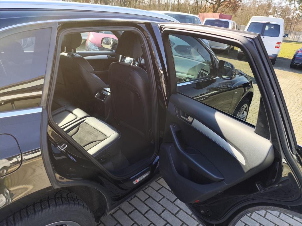 Audi Q5 Kombi 3,0 l 176 kw