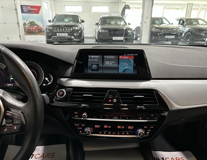 BMW Řada 5 Sedan 2,0 l 135 kw