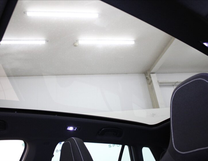 Škoda Kamiq SUV / Terénní 1,5 l 110 kw