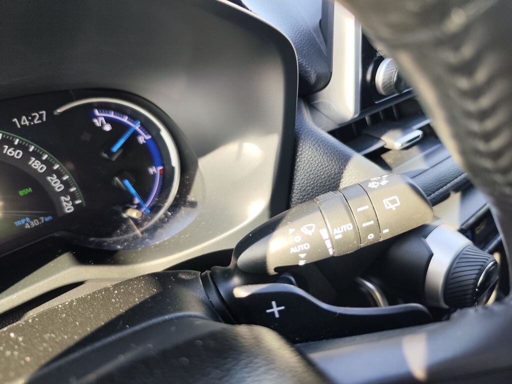 Toyota RAV4 SUV / Terénní 2,5 l 163 kw