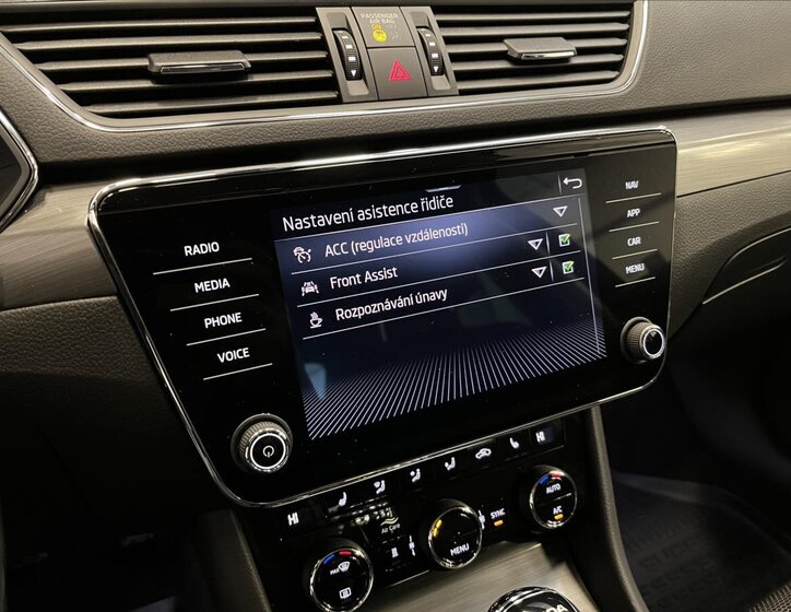 Škoda Superb Liftback 2,0 l 206 kw