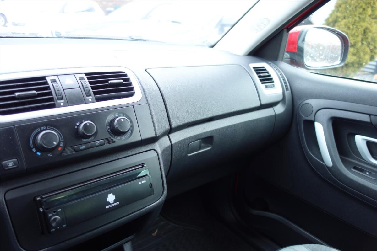 Škoda Fabia Hatchback 1,2 l 44 kw