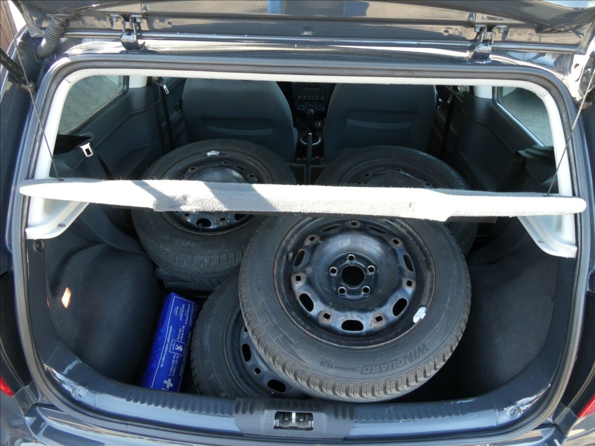 Volkswagen Fox Hatchback 1,2 l 40 kw