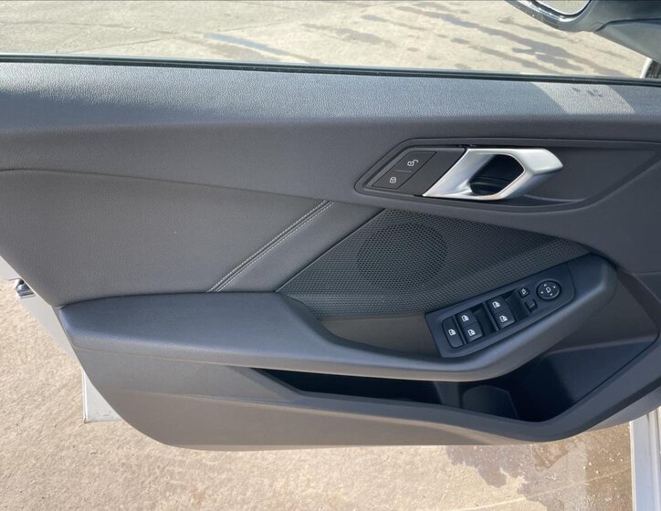 BMW Řada 1 Hatchback 2,0 l 140 kw