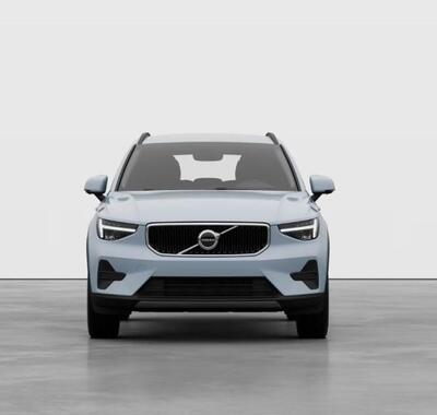 Volvo XC40 8