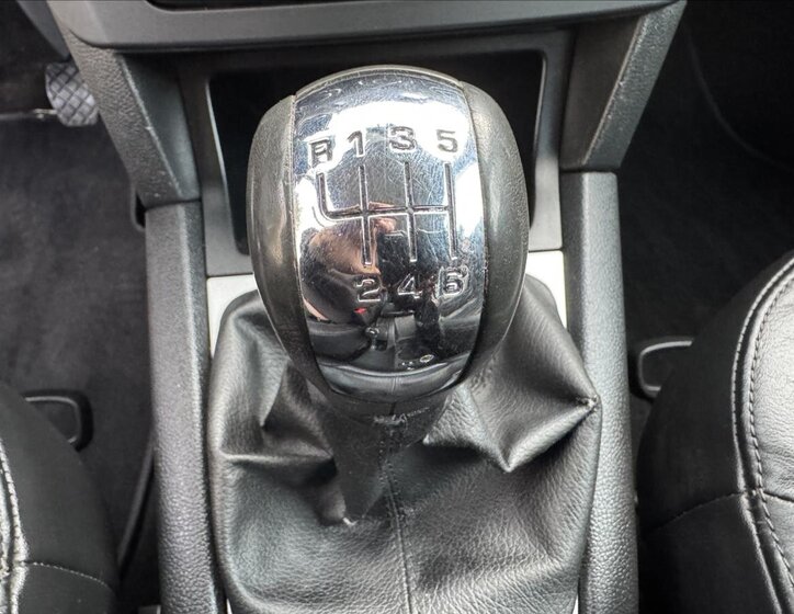 Škoda Yeti SUV / Terénní 1,2 l 77 kw