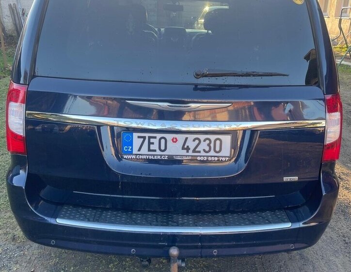 Chrysler Town & Country MPV 3,6 l 208 kw