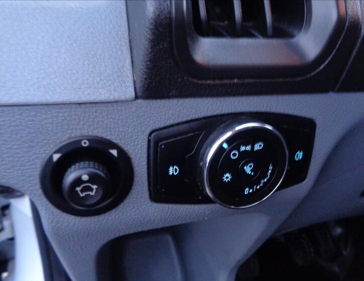 Ford Transit Ostatní 2,0 l 125 kw