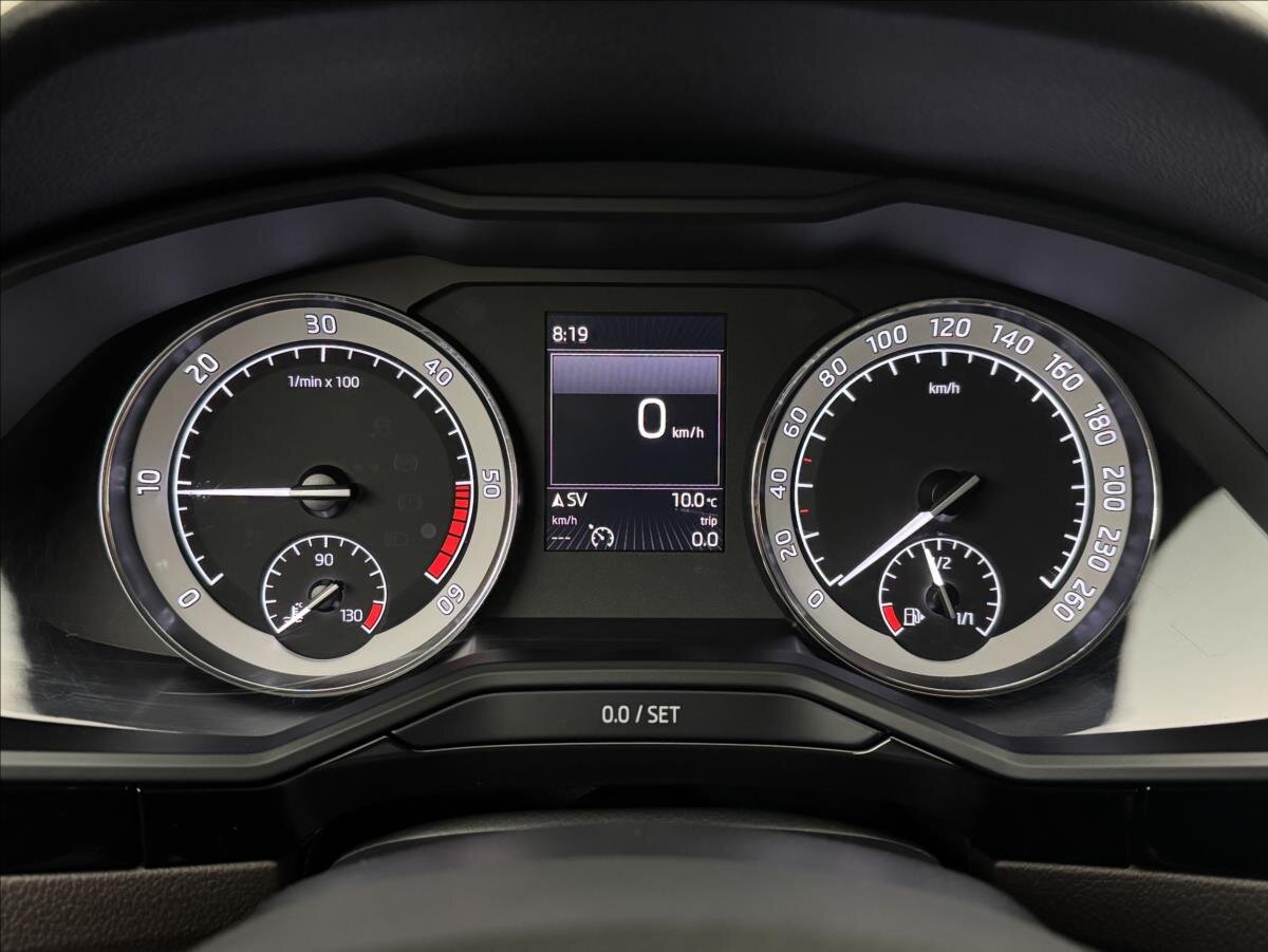 Škoda Superb Kombi 2,0 l 110 kw