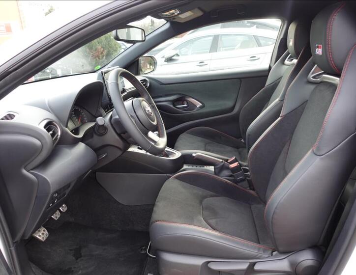 Toyota GR Yaris 9