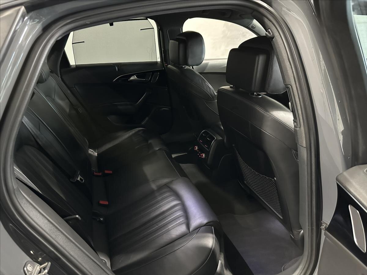 Audi A6 Sedan / Limuzína 3,0 l 230 kw