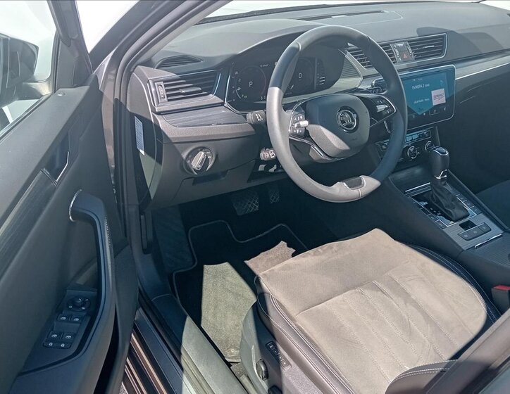Škoda Superb Kombi 2,0 l 110 kw