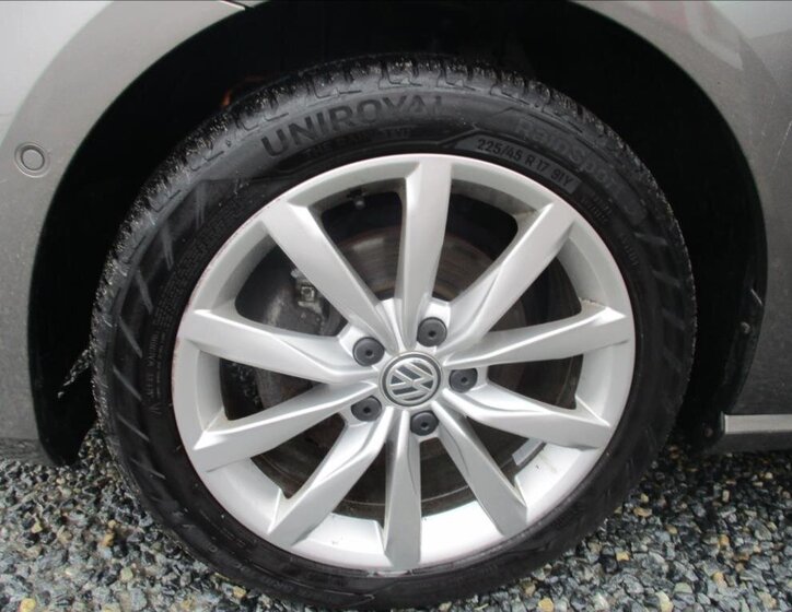 Volkswagen Golf Hatchback 1,4 l 103 kw