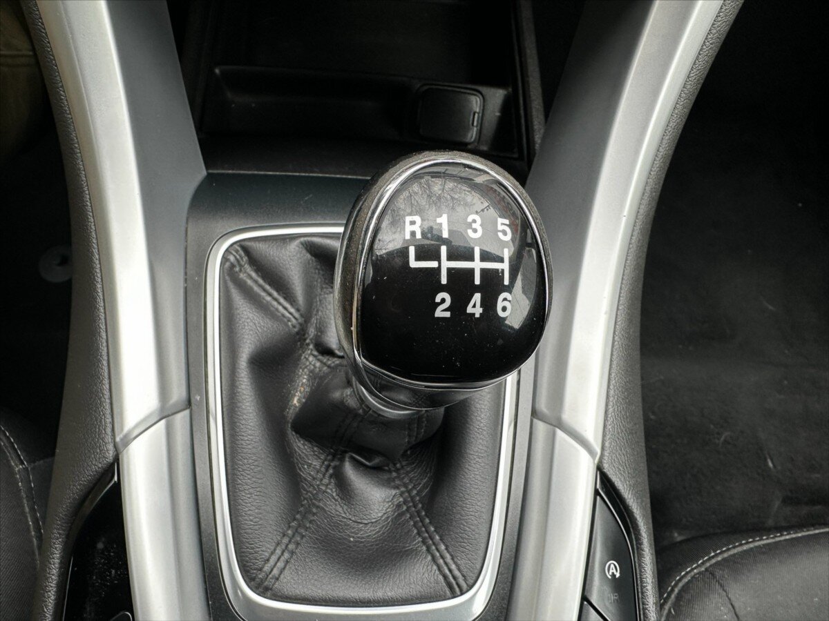 Ford Mondeo Kombi 1,6 l 85 kw