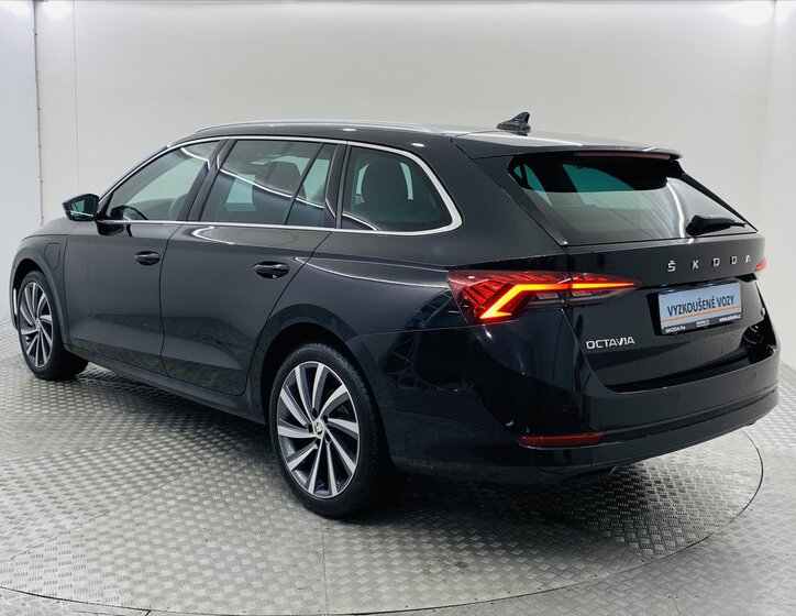 Škoda Octavia 26