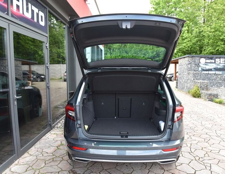 Škoda Karoq SUV / Terénní 1,5 l 110 kw