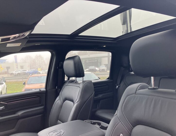 Dodge RAM Pick-up 3,0 l 313 kw