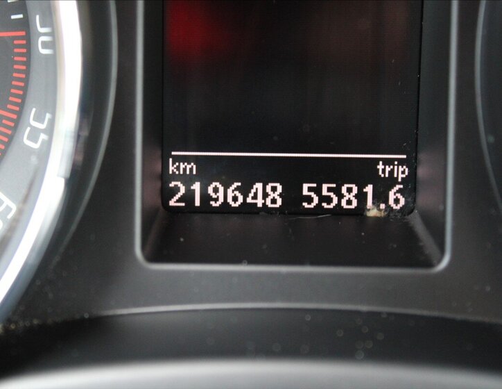 Škoda Superb Kombi 2,0 l 103 kw