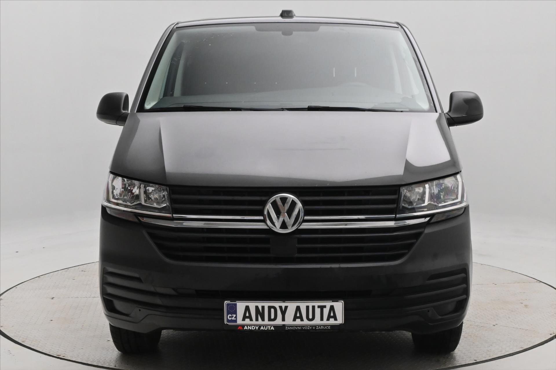 Volkswagen Transporter Skříň 2,0 l 110 kw