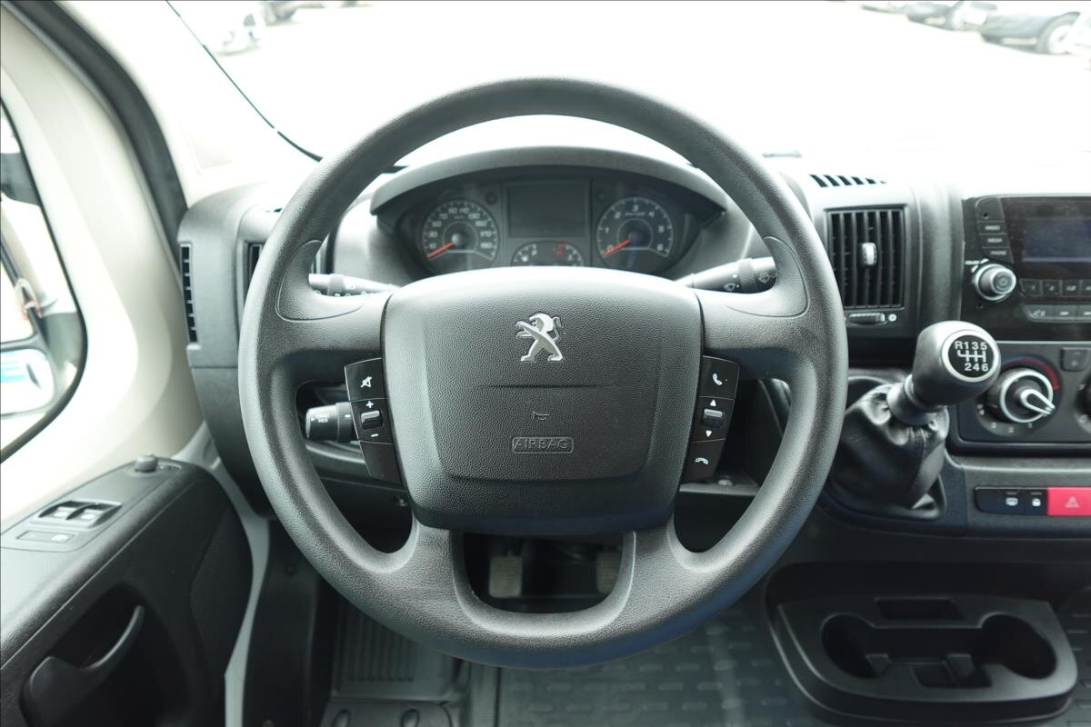 Peugeot Boxer Ostatní 2,2 l 121 kw