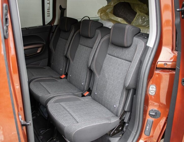 Peugeot Rifter VAN-Minibus 1,5 l 96 kw