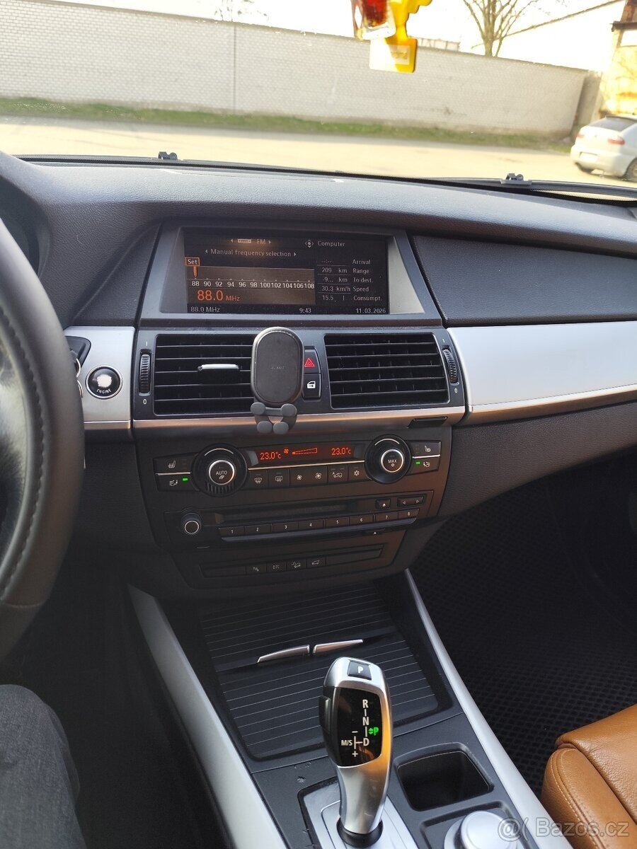 BMW X5 Kombi 0,0 173 kw