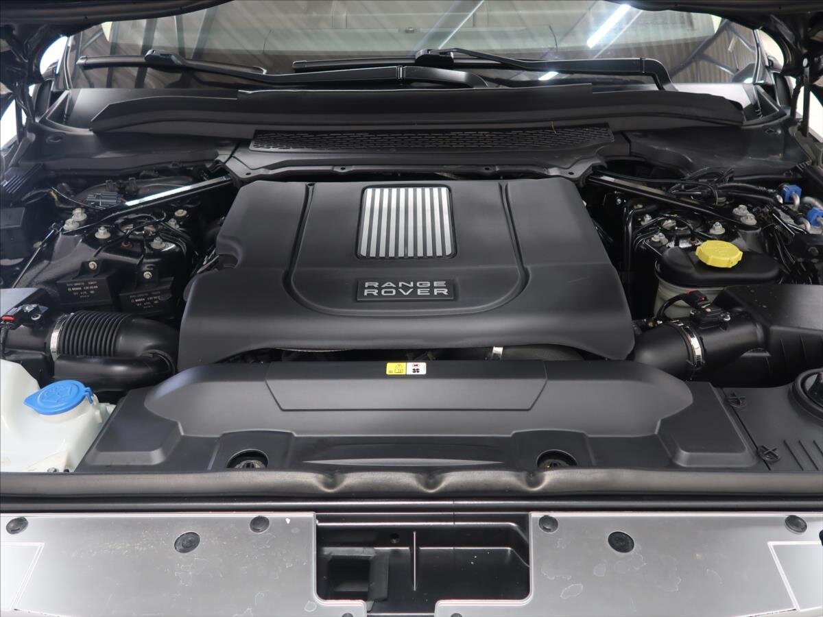 Land Rover Range Rover SUV / Terénní 4,4 l 250 kw