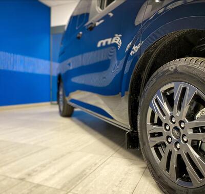 Ford Tourneo Custom 14