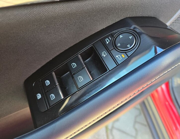 Mazda CX-30 SUV / Terénní 2,0 l 90 kw