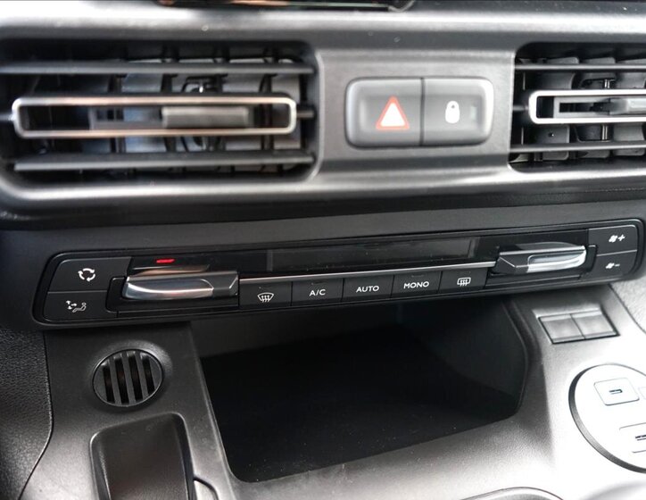 Citroën Berlingo MPV 1,5 l 96 kw