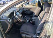 Nissan Qashqai SUV 1,6 l 120 kw