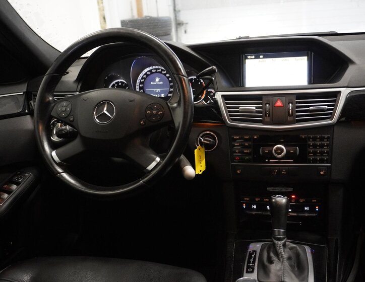 Mercedes-Benz Třídy E Kombi 2,1 l 150 kw