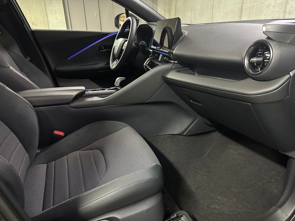 Toyota C-HR Hatchback 2,0 l 135 kw