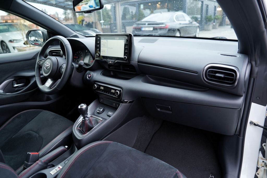 Toyota Ostatní Hatchback 1,6 l 192 kw