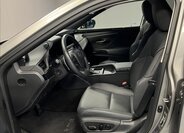Lexus ES 300h Sedan 2,5 l 160 kw