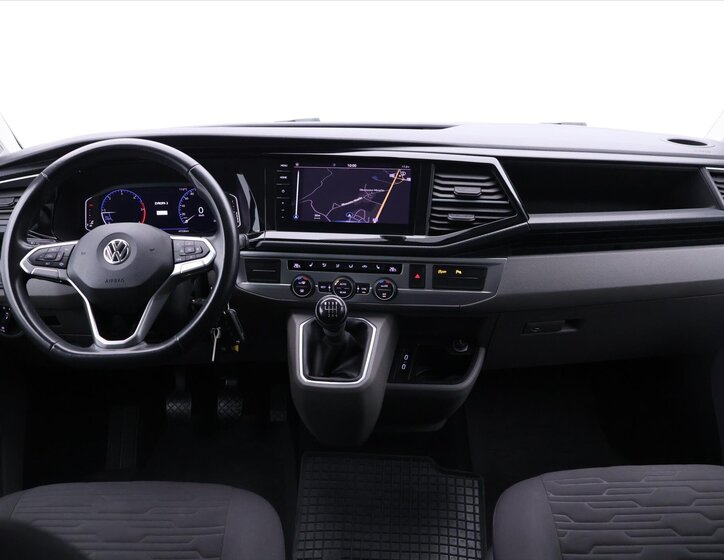 Volkswagen Caravelle Kombi 2,0 l 110 kw