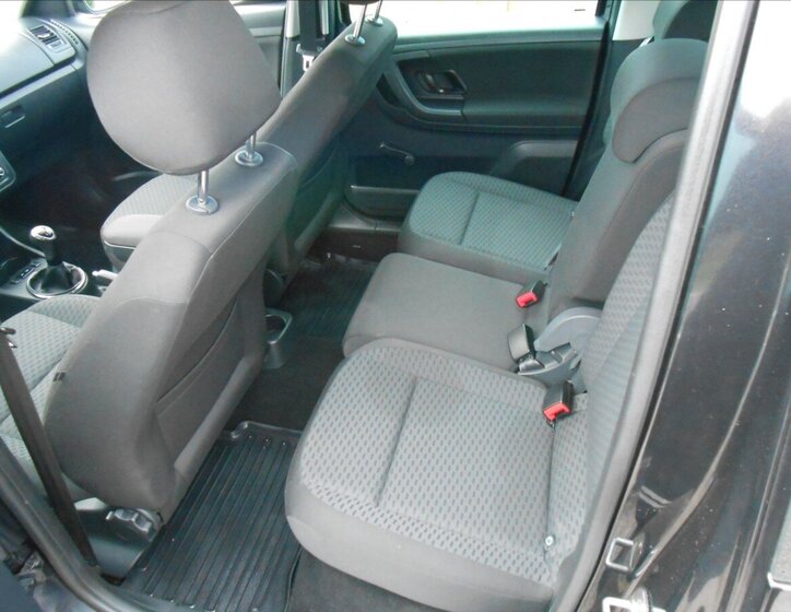 Škoda Roomster Kombi 1,2 l 63 kw