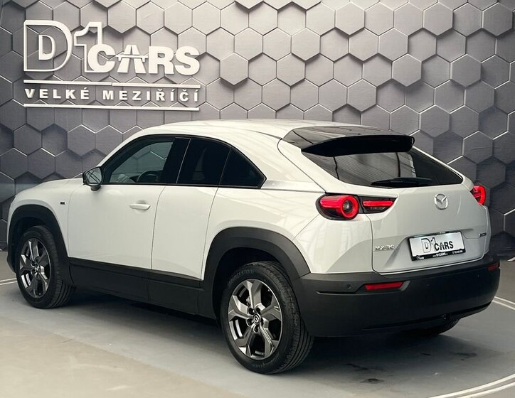 Mazda MX-30 SUV / Terénní 0,0 107 kw