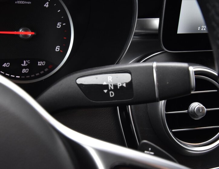 Mercedes-Benz GLC SUV / Terénní 2,0 l 143 kw